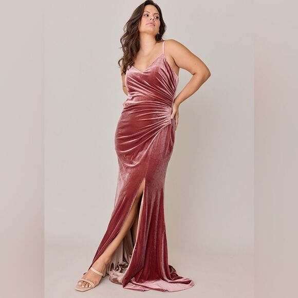 Revelry Rory Dress Dusty Rose Velvet Prom Dress Size 4 - Picture 1 of 7
